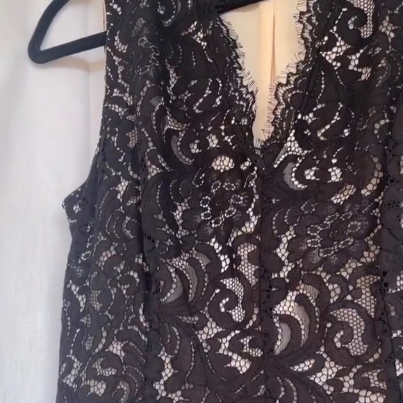 Marchesa Voyage Lace Peplum Jumpsuit (Tall) - Picture 2 of 3